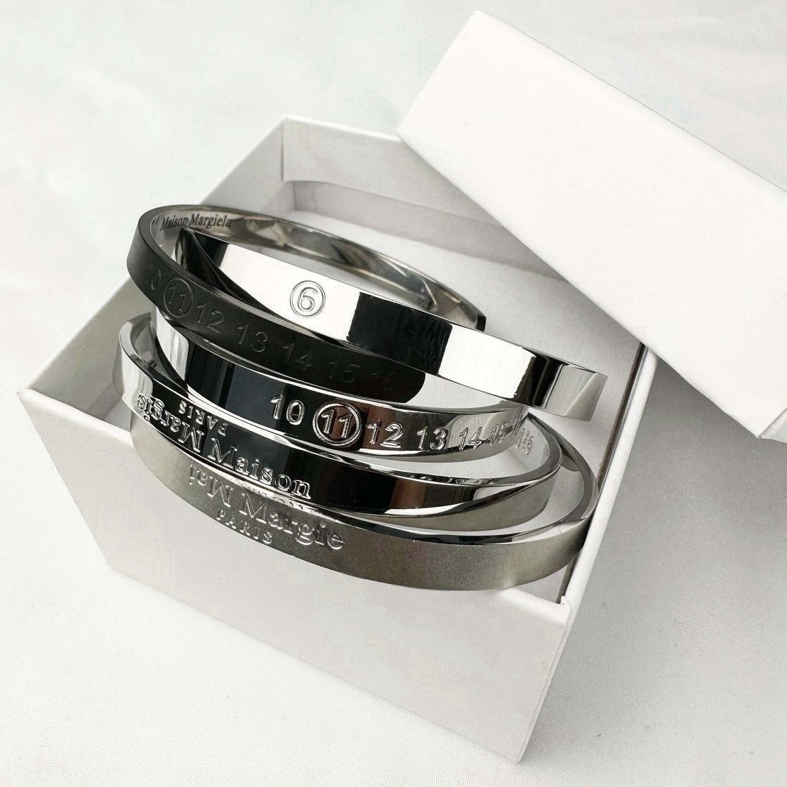 MAISON BRACELET (1) 1