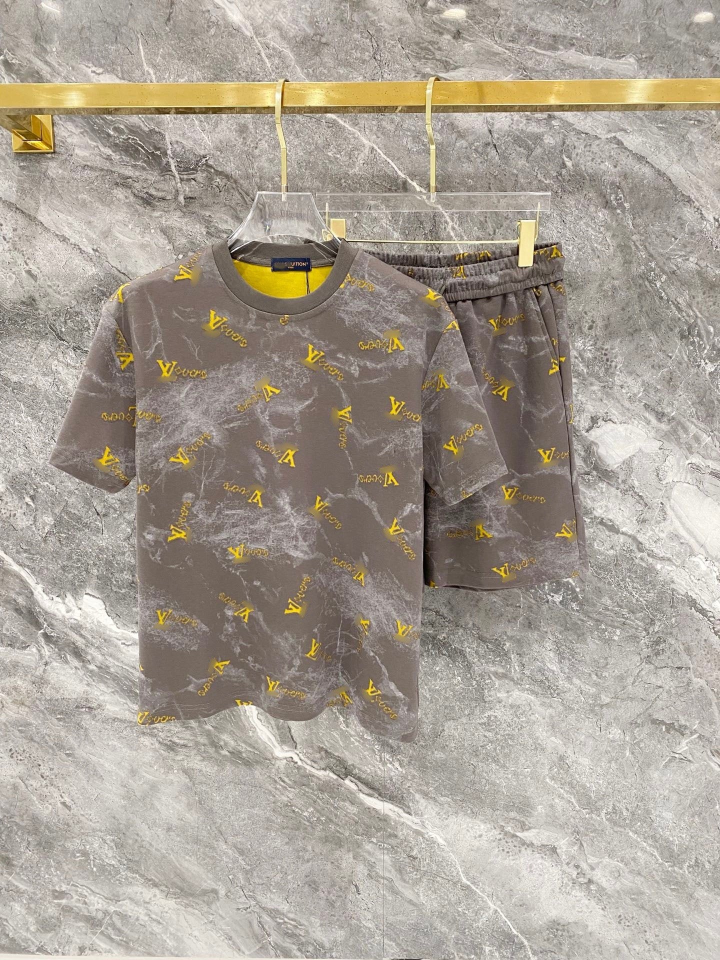VL Luxury Designer Shirt Sets (Huge Collection)