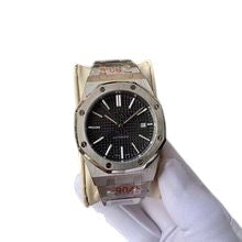 AUD P WATCH (2) 5