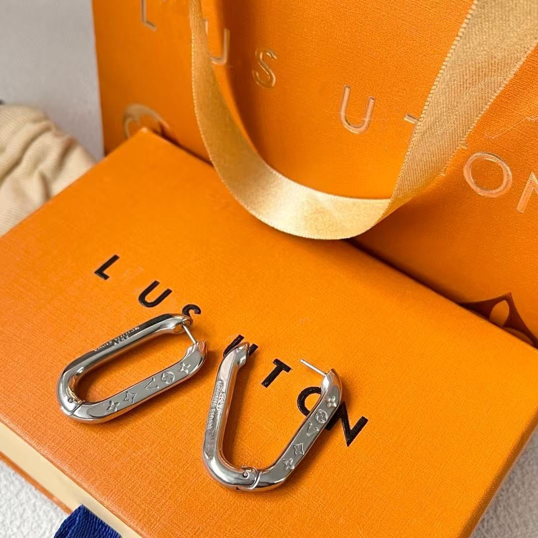 VL EARRINGS (1) 6