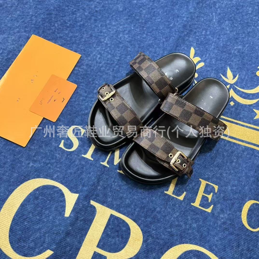 VL Sandals (2)