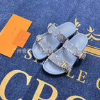 VL Sandals (2)