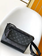 VL Crossbody Bag (21)