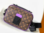 VL Crossbody Bag (21)