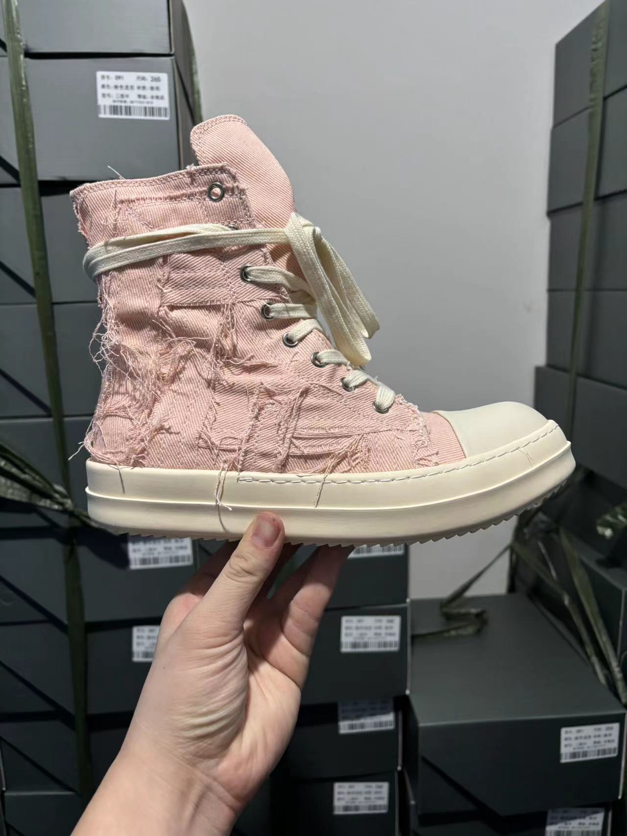 RICK BOOTS (1) 8