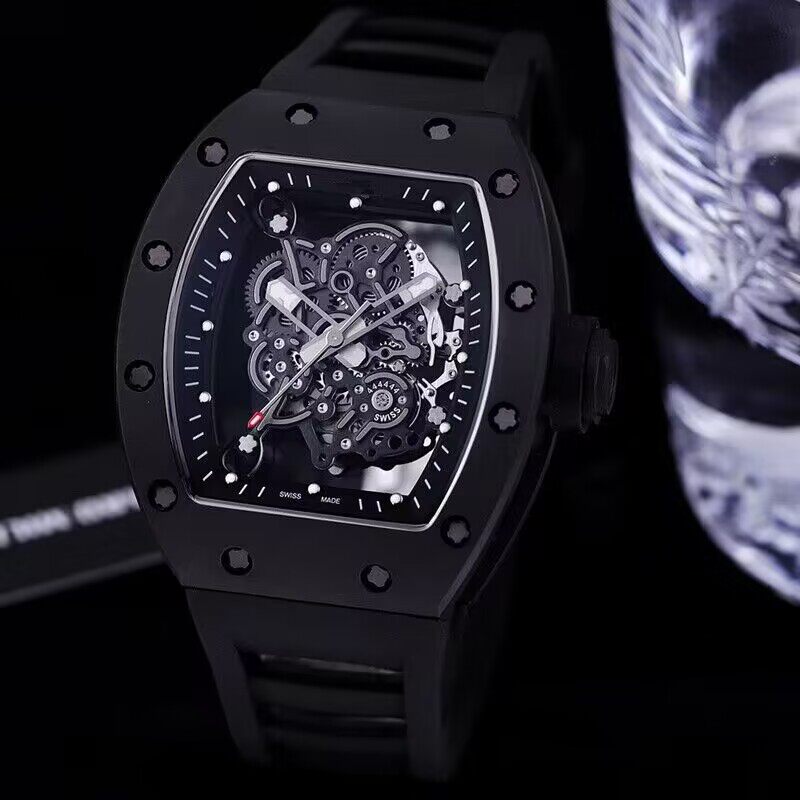 R WATCH (1)