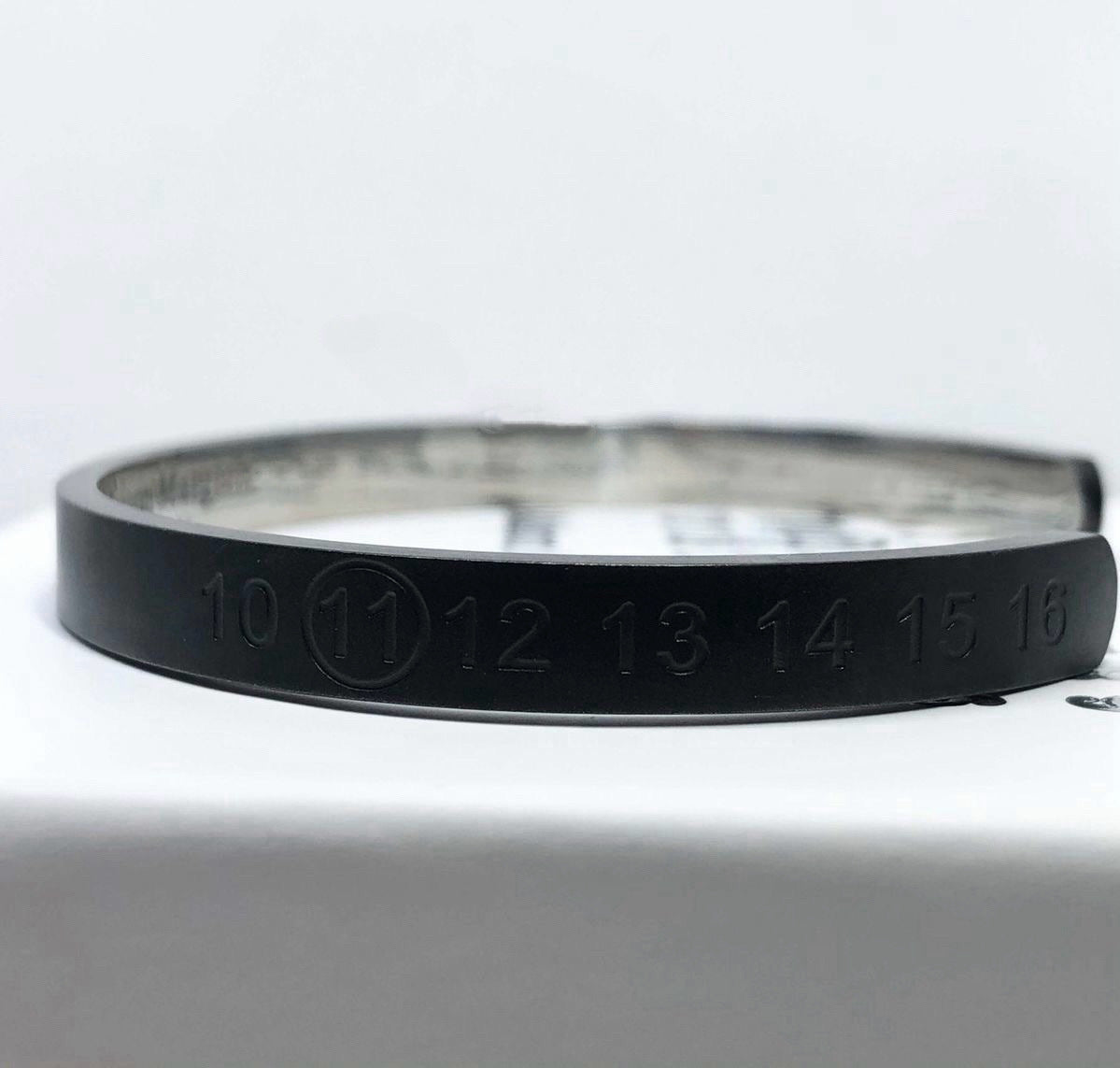 MAISON BRACELET (1) 8