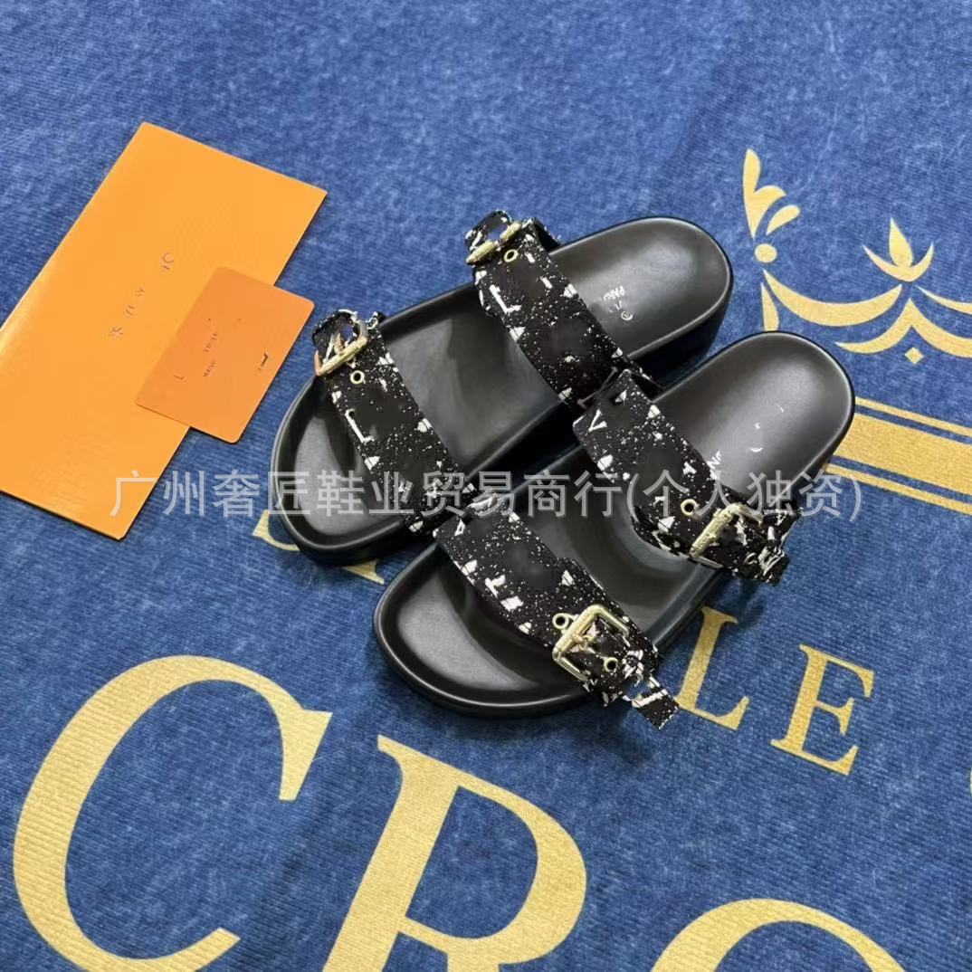 VL Sandals (2)