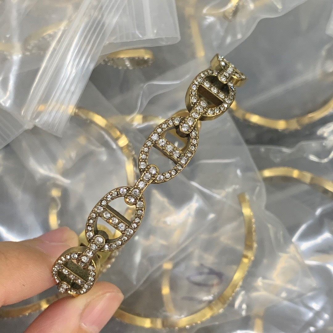 DIO JEWELERY (1) 12