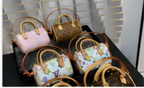 VL Handbags (9)