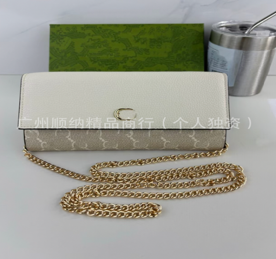 GUC Handbags (4)