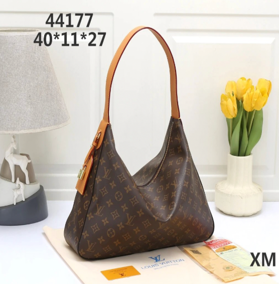 VL Handbags (5) 3