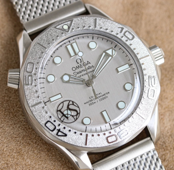 OME WATCH (1)