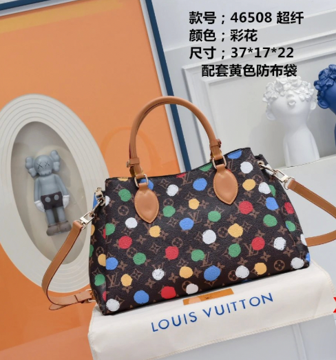 VL Handbags (13)