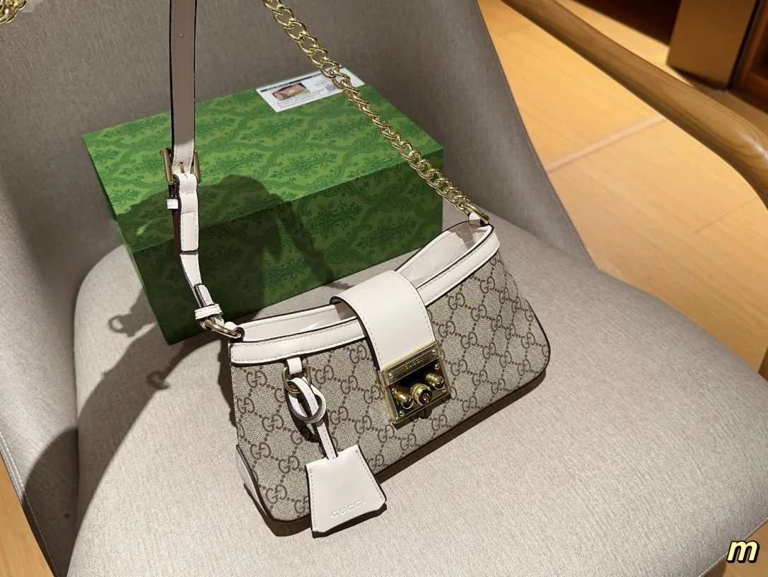 GUC Handbags (6)