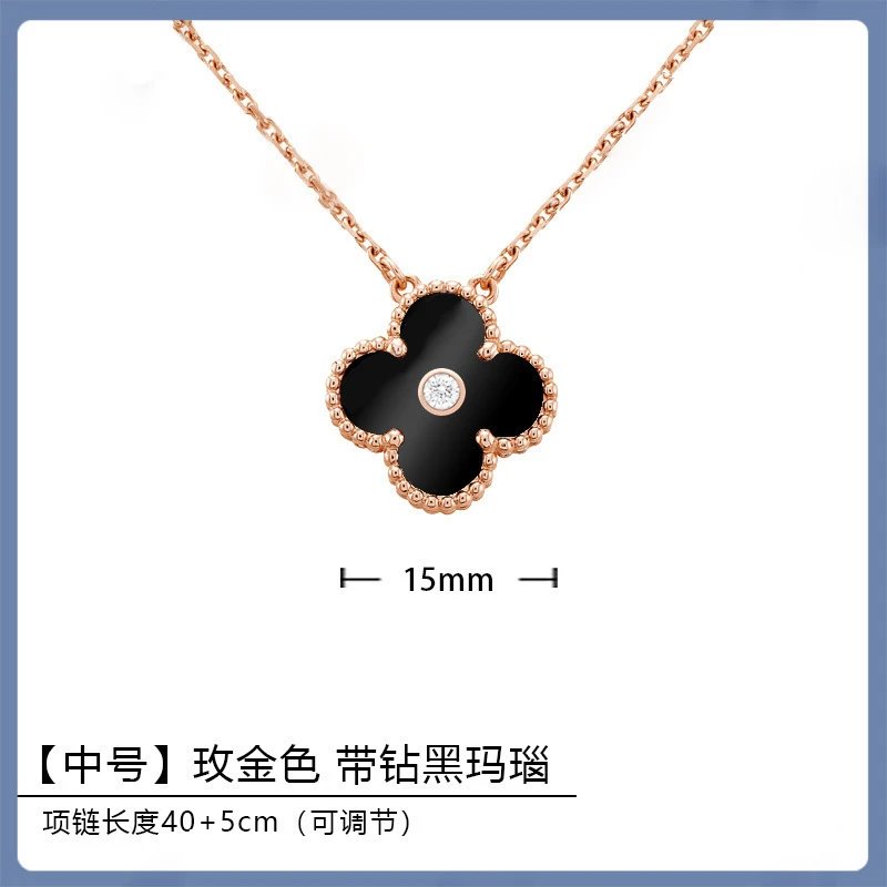 VAN CHE Women's Necklaces
