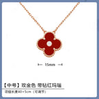 VAN CHE Women's Necklaces