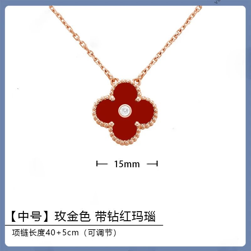 VAN CHE Women's Necklaces