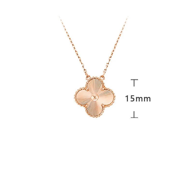 VAN CHE Women's Necklaces