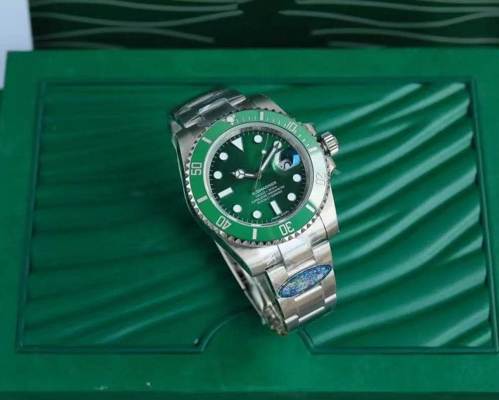 R WATCH (4) 6