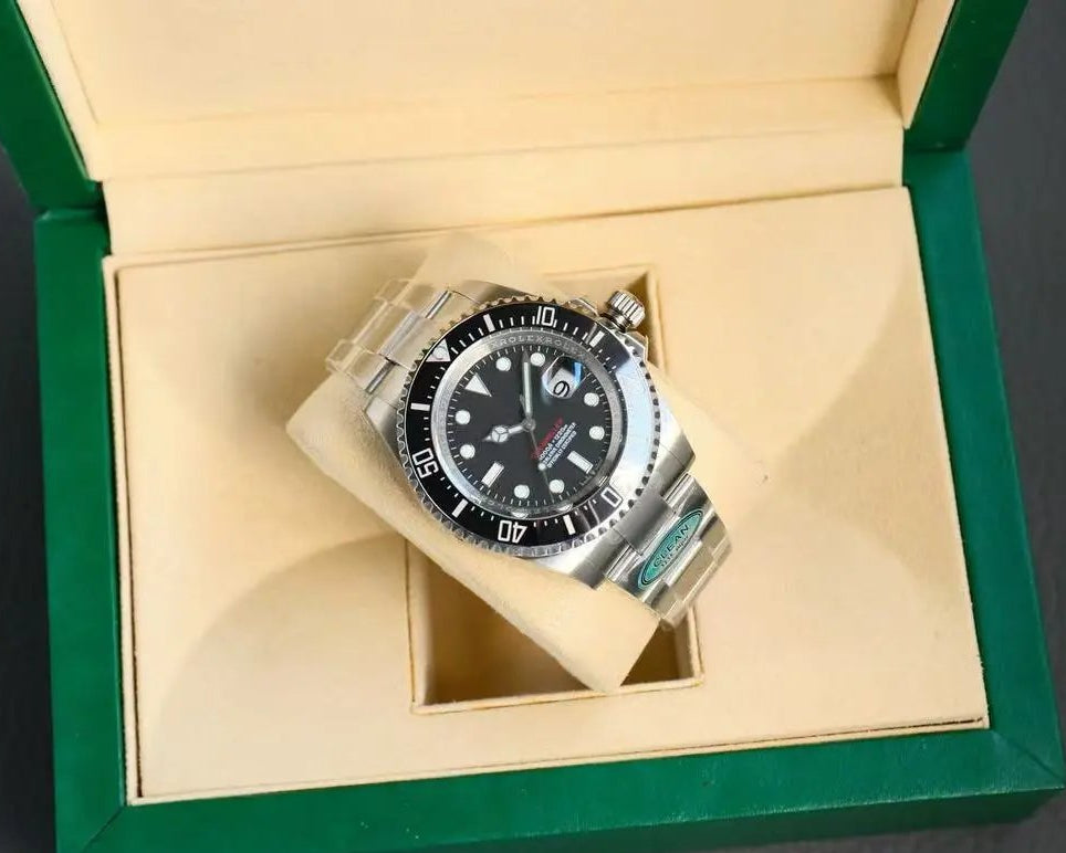 R WATCH (4) 12