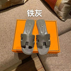 HERM Sandals