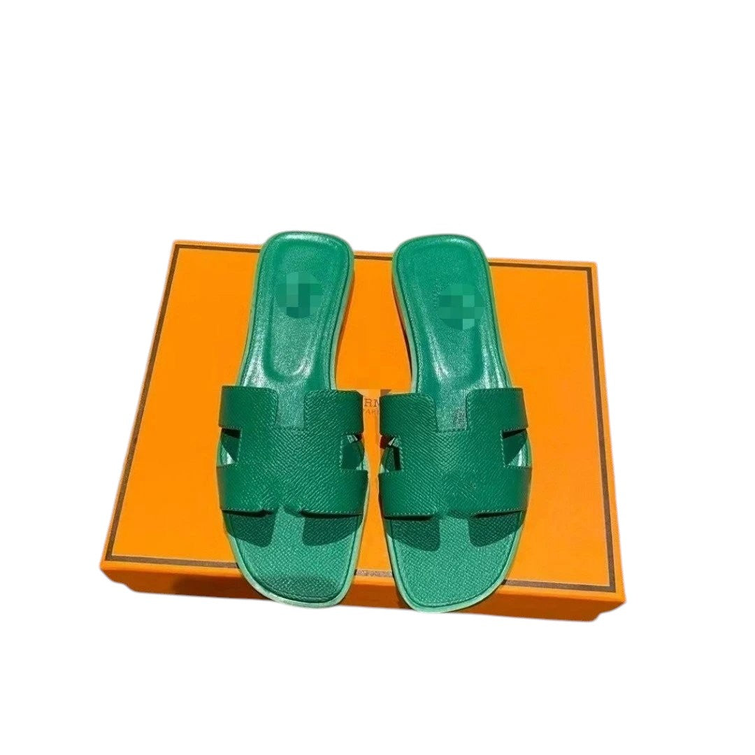 HERM Sandals