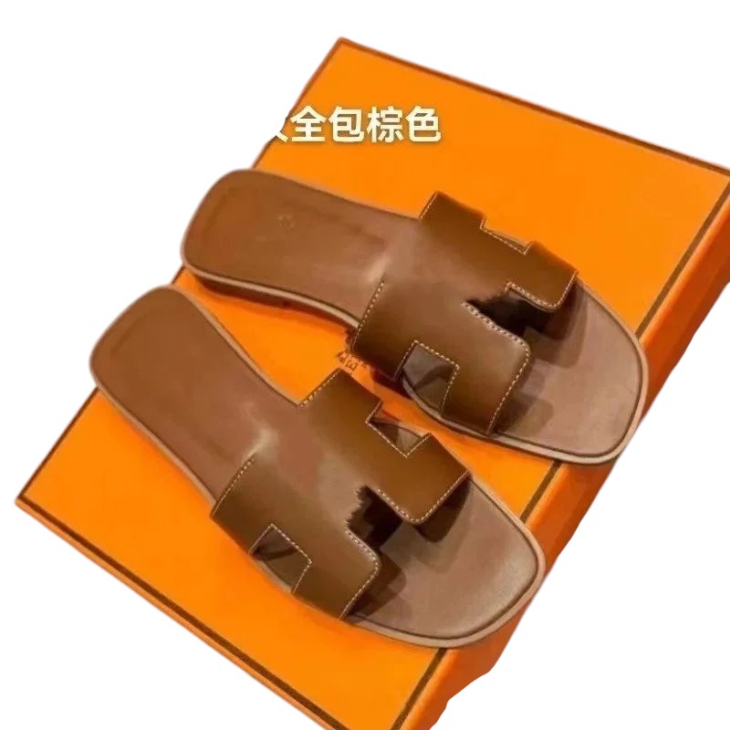 HERM Sandals