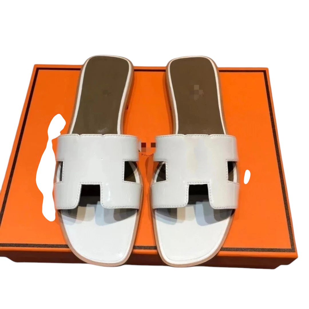 HERM Sandals