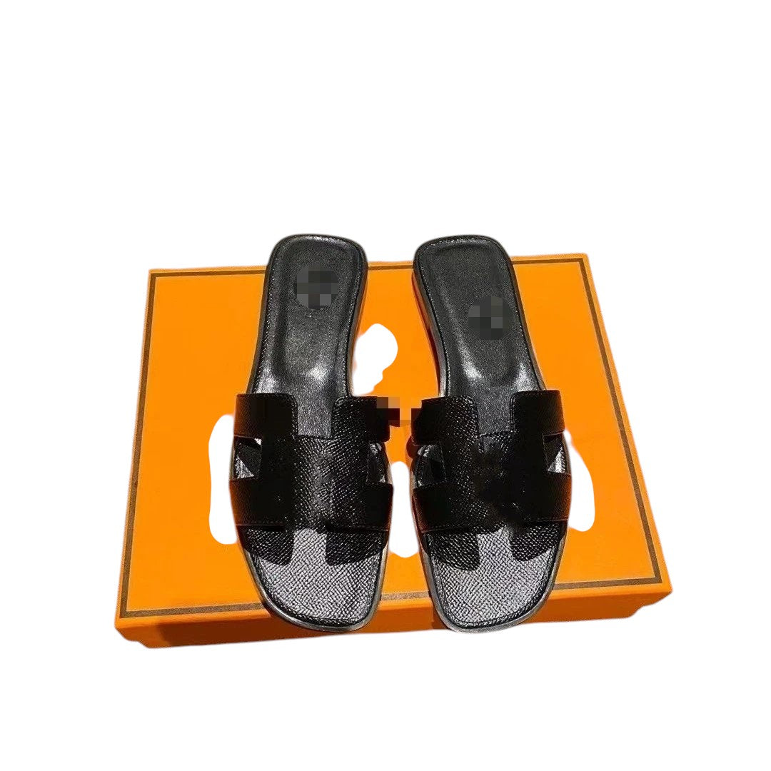 HERM Sandals