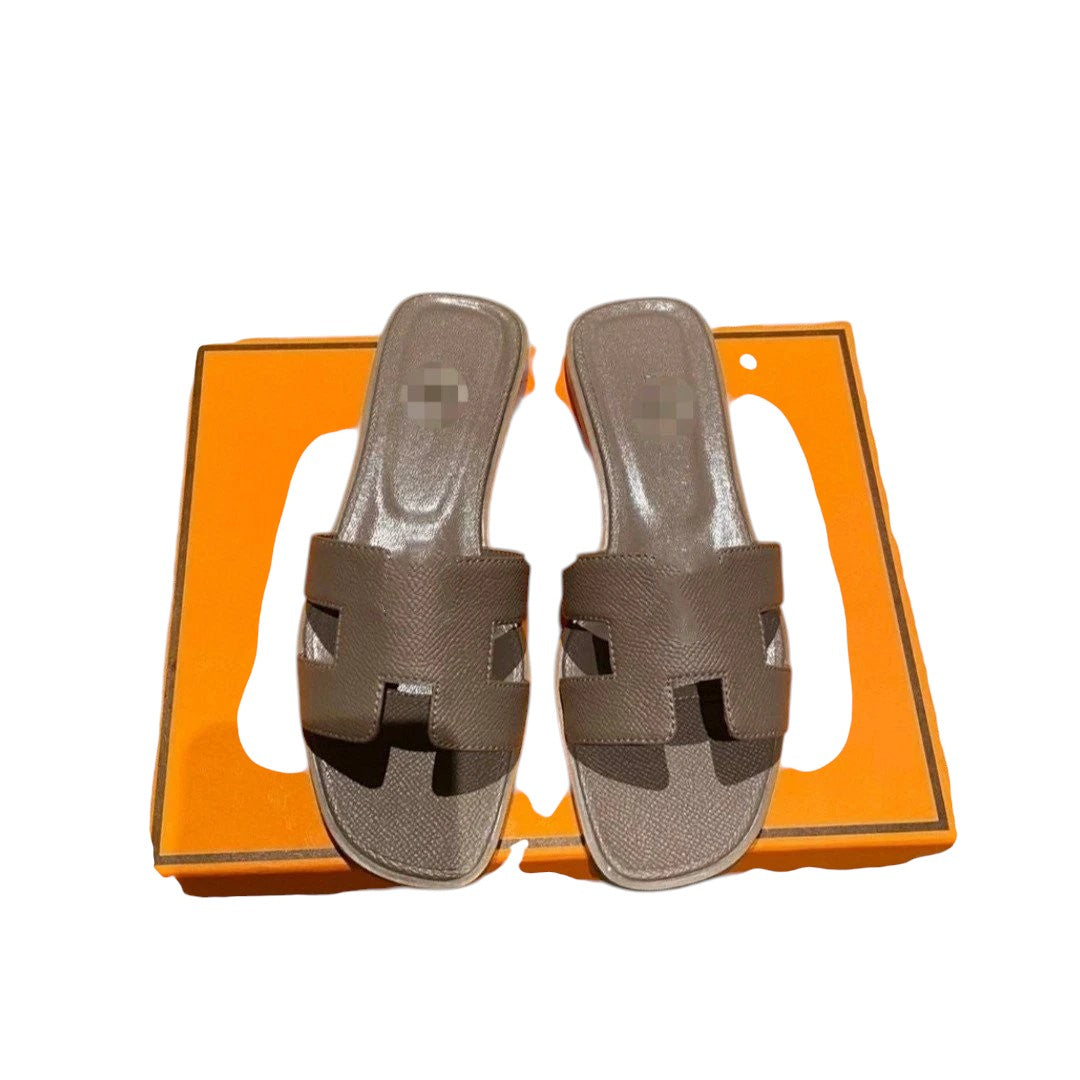 HERM Sandals