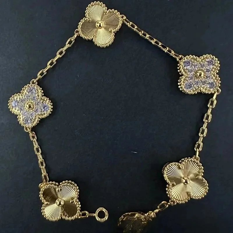 VAN CHE Women's Luxury Bracelet