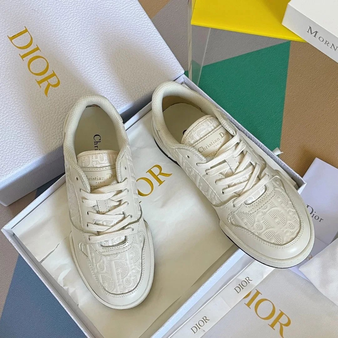 DIO Shoes (3)