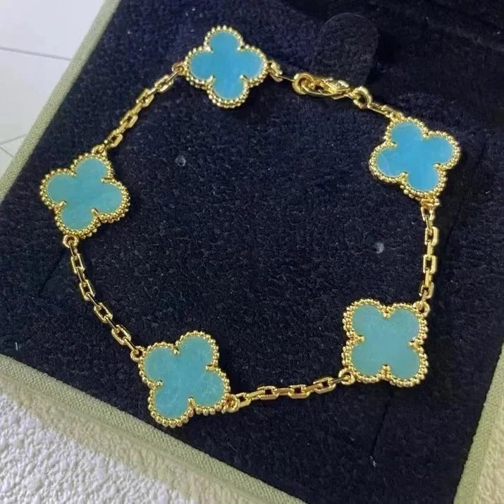 VAN CHE Women's Luxury Bracelet