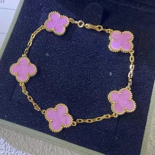 VAN CHE Women's Luxury Bracelet