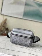 VL Handbags (2)