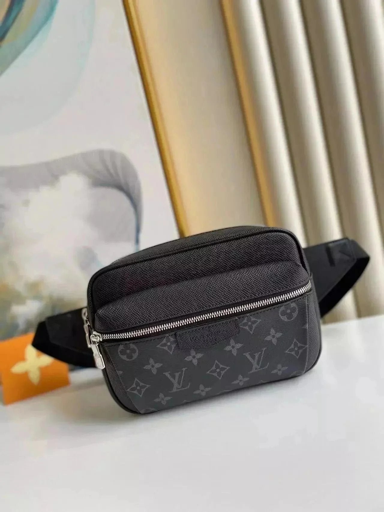 VL Handbags (2)