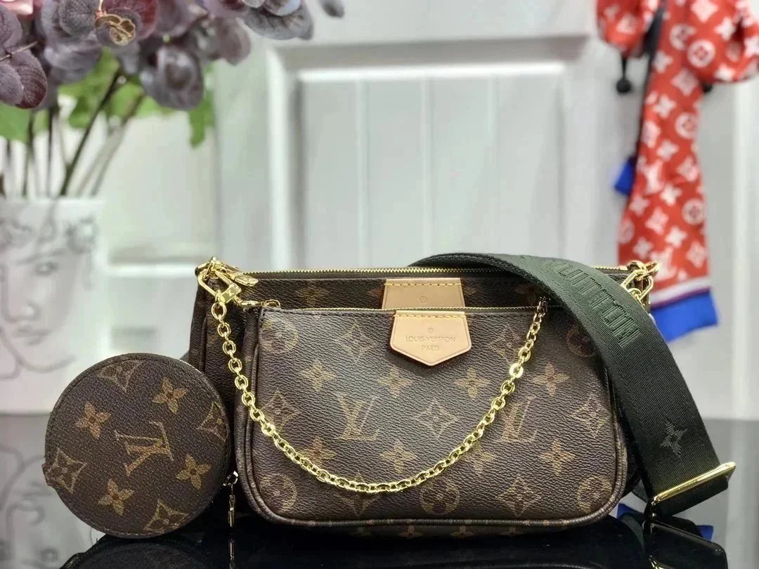 VL Handbags (2)