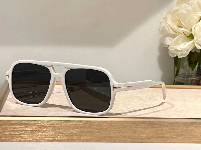 TOM SUNGLASSES (1)