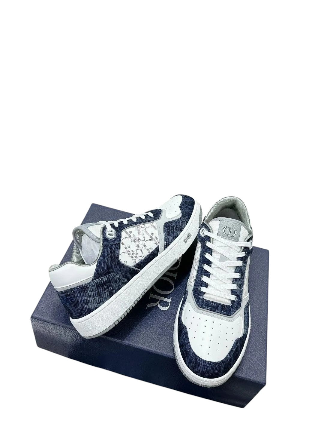 DIO Shoes (1)