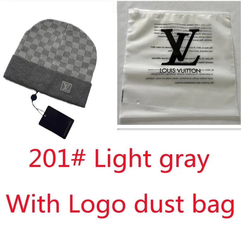 VL Luxury Knitted Beanie