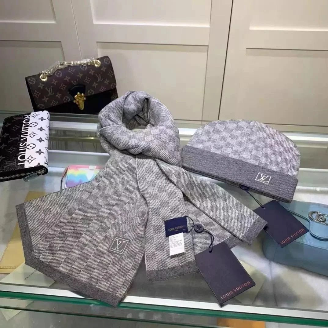 VL Luxury Knitted Beanie