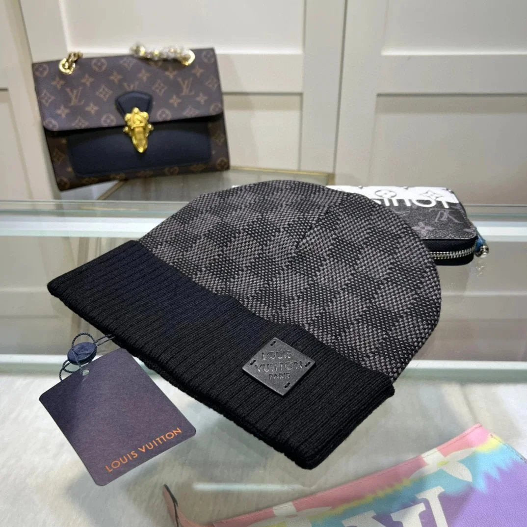 VL Luxury Knitted Beanie