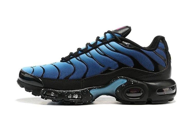 Black and blue sneaker with Nike logo on a white background