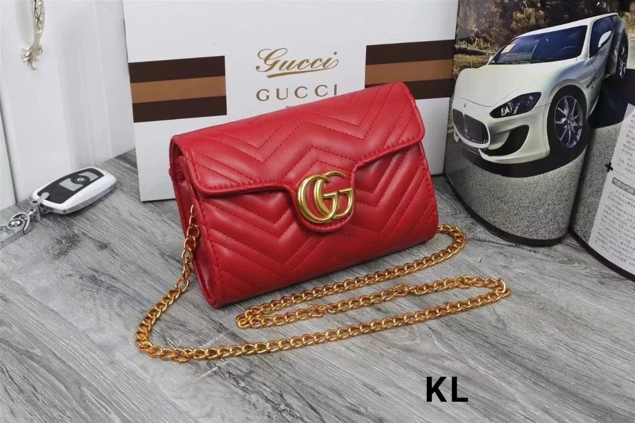 GUC Crossbody Bags (1)