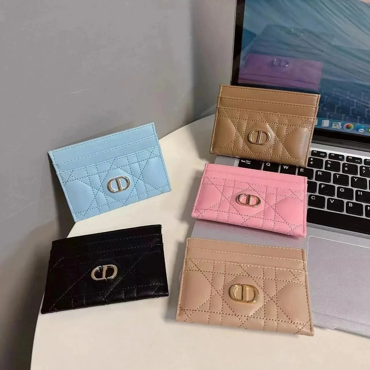 DIO CARDHOLDER (1)