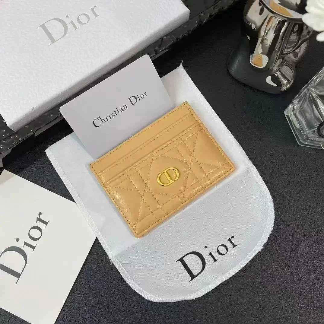 DIO CARDHOLDER (1)