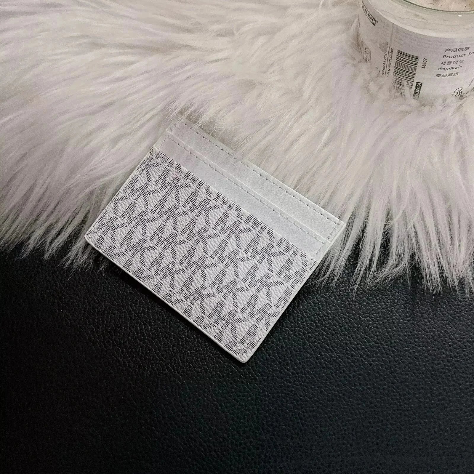 DIO CARDHOLDER (1)