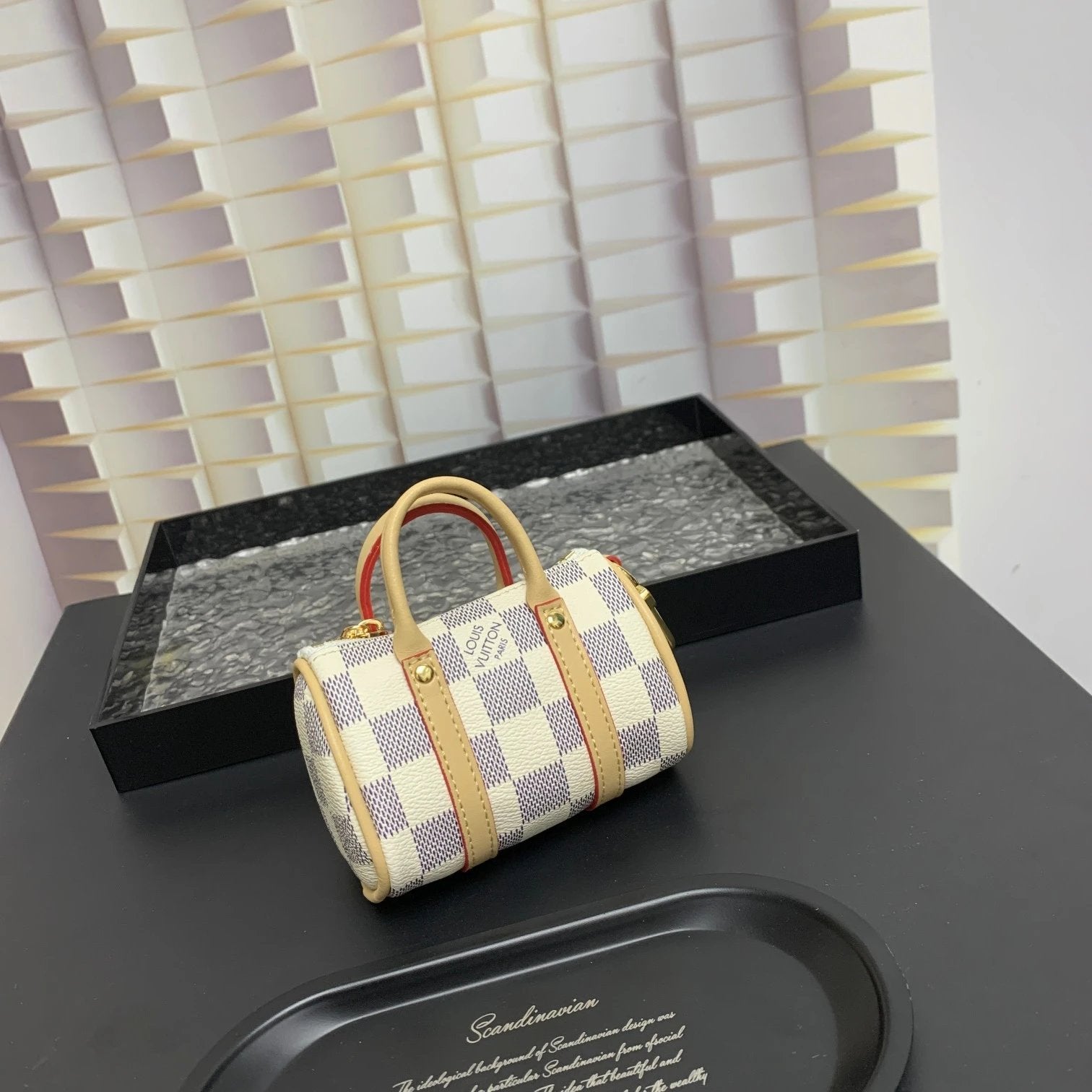 VL Handbags (9)