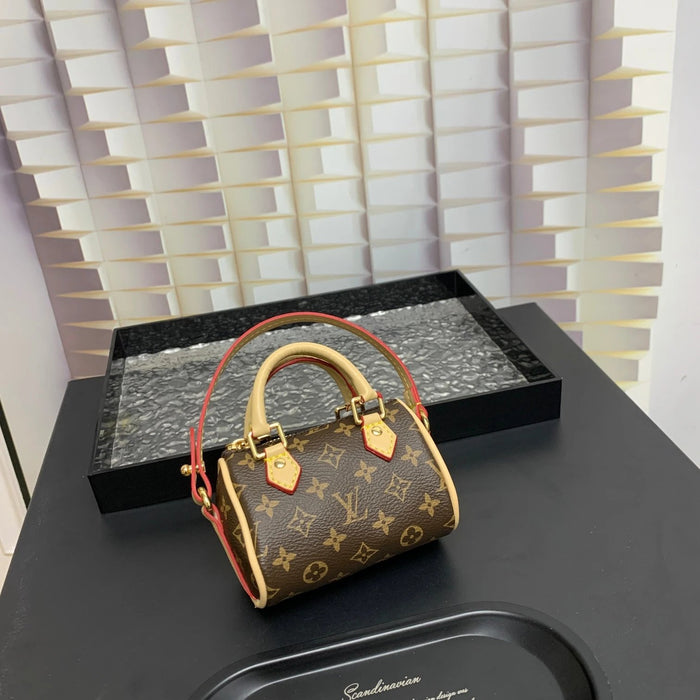 VL Handbags (9)
